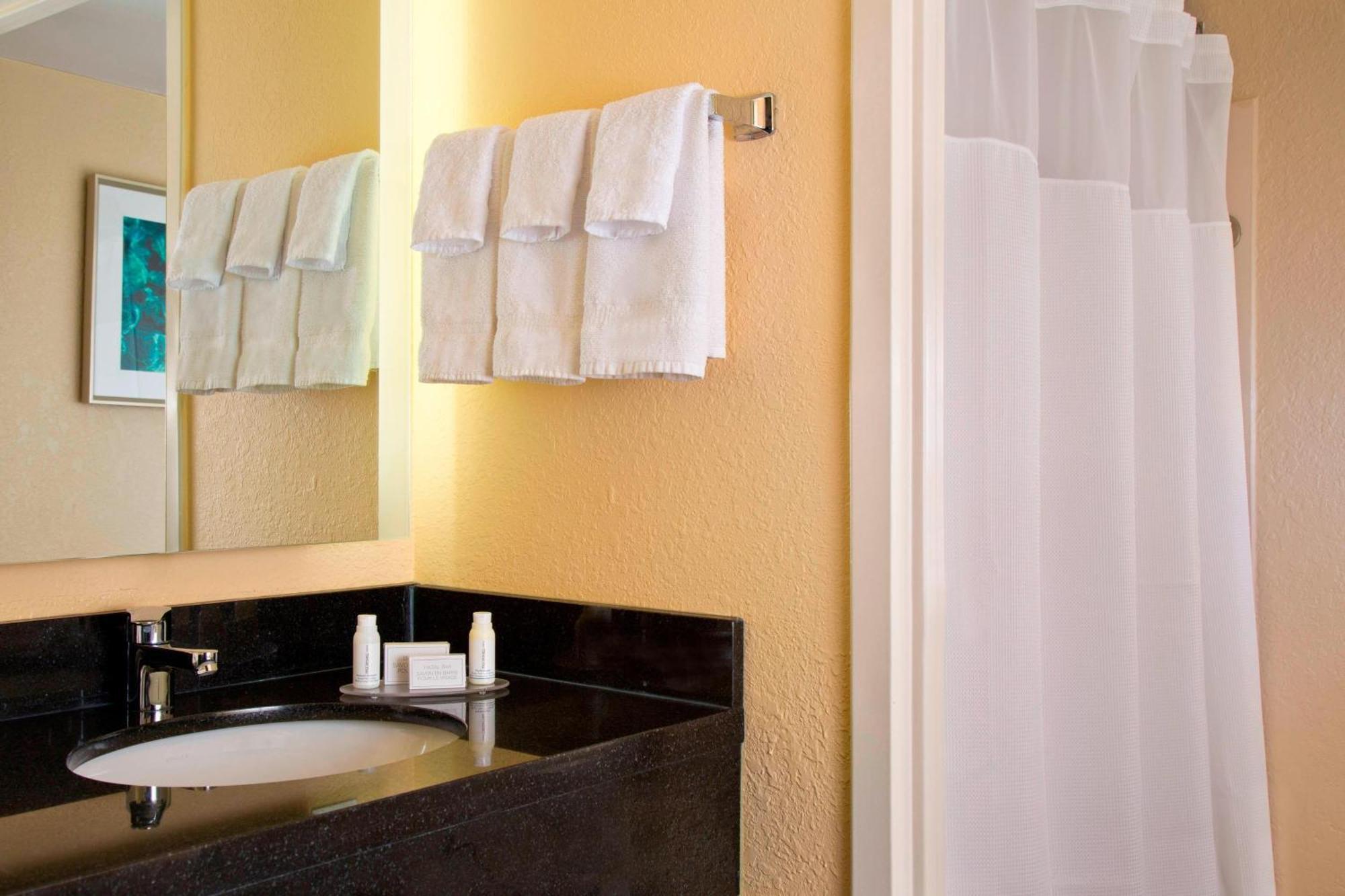 Fairfield Inn & Suites By Marriott Orlando Lake Buena Vista In The Marriott Village Luaran gambar